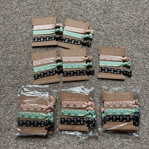 To Have and to Hold Your Hair Back Bridesmaid Gift 16 Piece Set